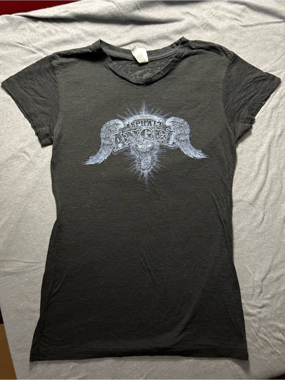 Black Y2K Short-Sleeve Graphic Crewneck Tee with Asphalt Angels